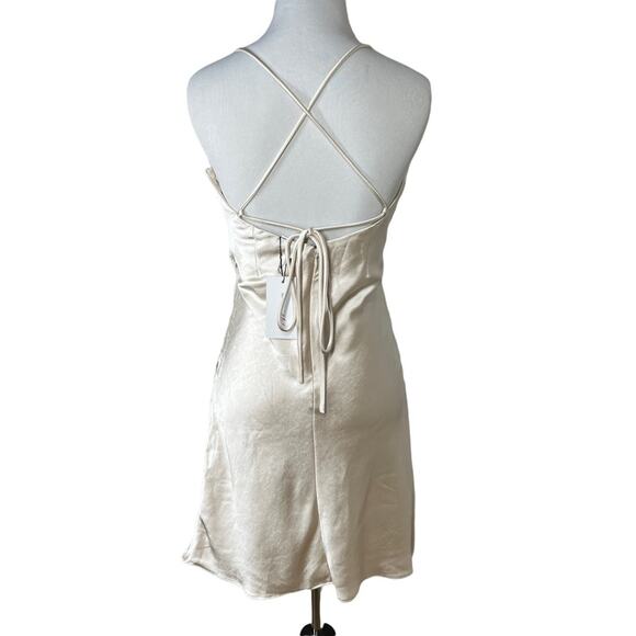 Hunnie Mini Dress in Creme Line & Dot Revolve Size small NWT - Picture 9 of 13